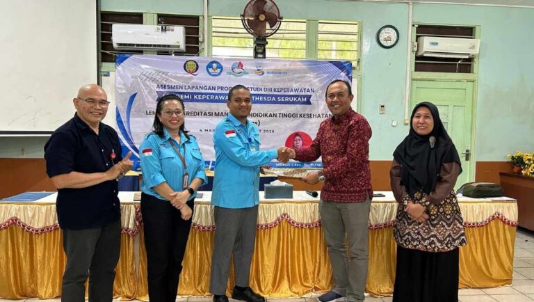 Akreditasi Akper Bethesda Serukam