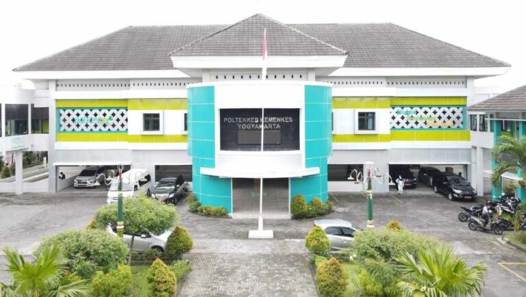 Akreditasi Poltekkes Kemenkes Yogyakarta